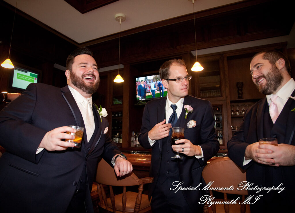 Marie & Steven at Warwick Hills Country Club Grand Blanc MI wedding photography