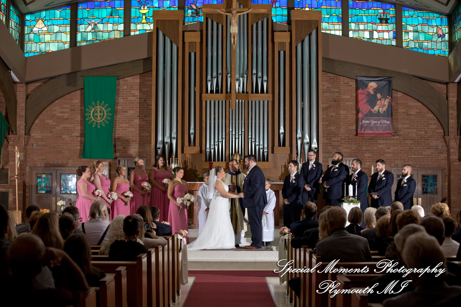 Marie & Steven at Holy Family Catholic Grand Blanc MI wedding photography