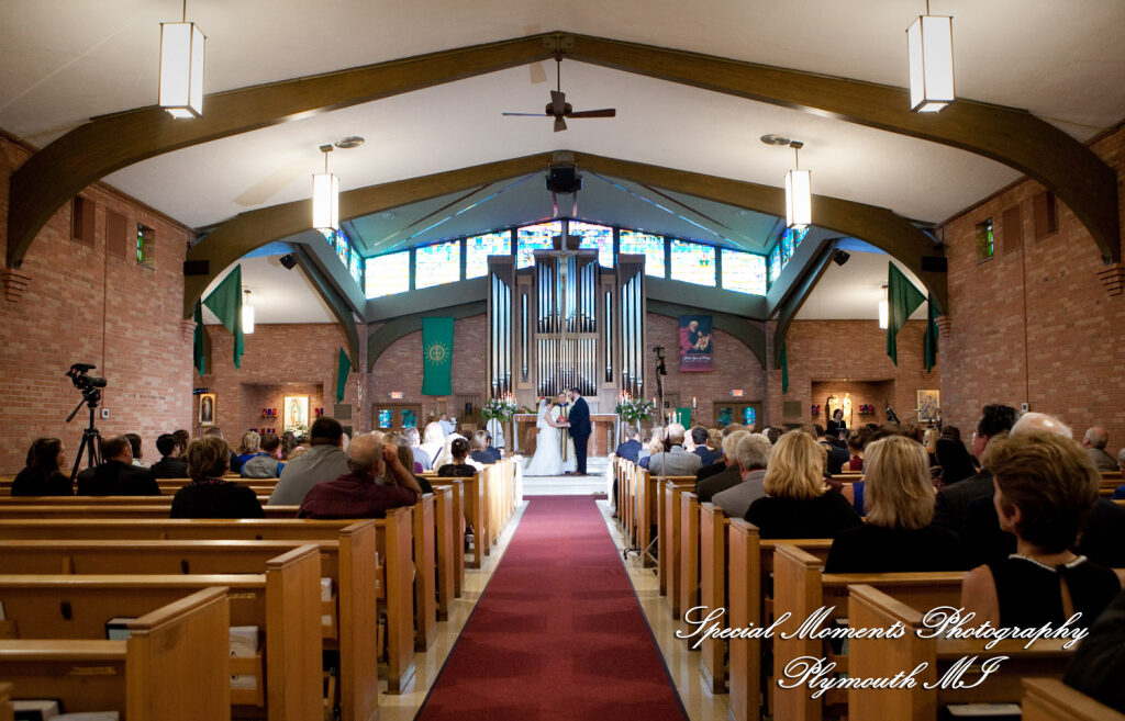 Marie & Steven at Holy Family Catholic Grand Blanc MI wedding photography