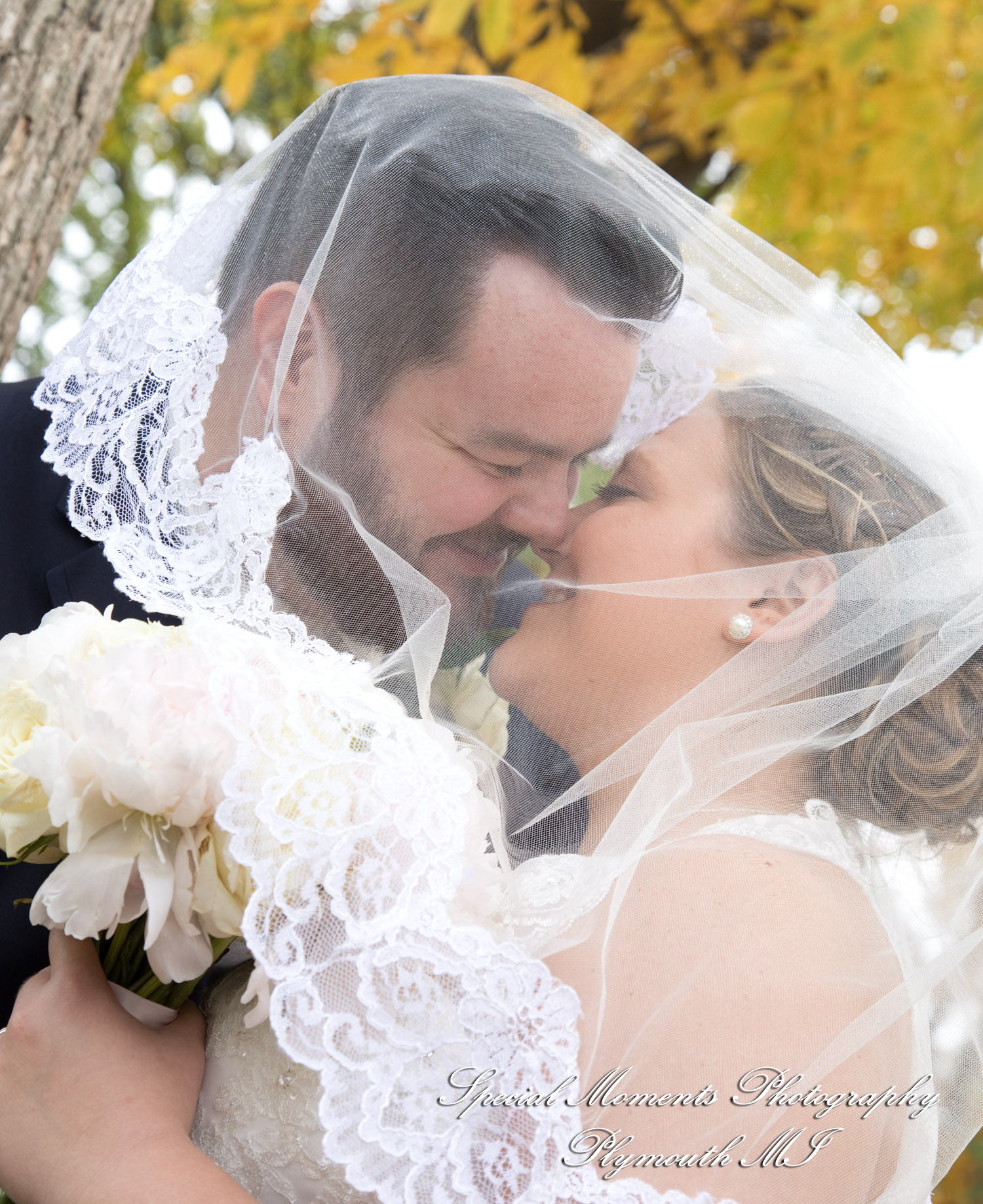 Marie & Steven at Warwick Hills Country Club Grand Blanc MI wedding photography
