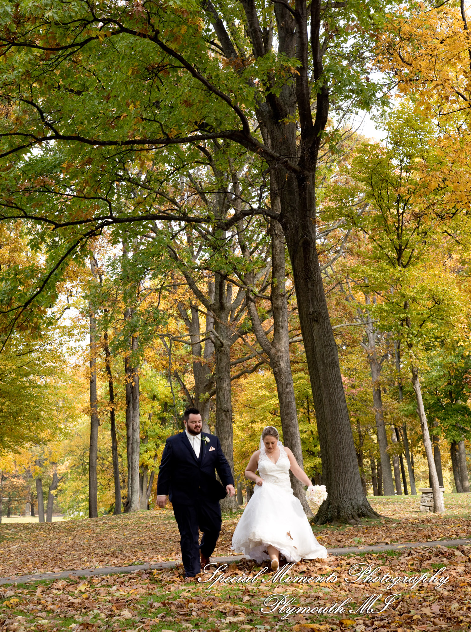 Marie & Steven at Warwick Hills Country Club Grand Blanc MI wedding photography