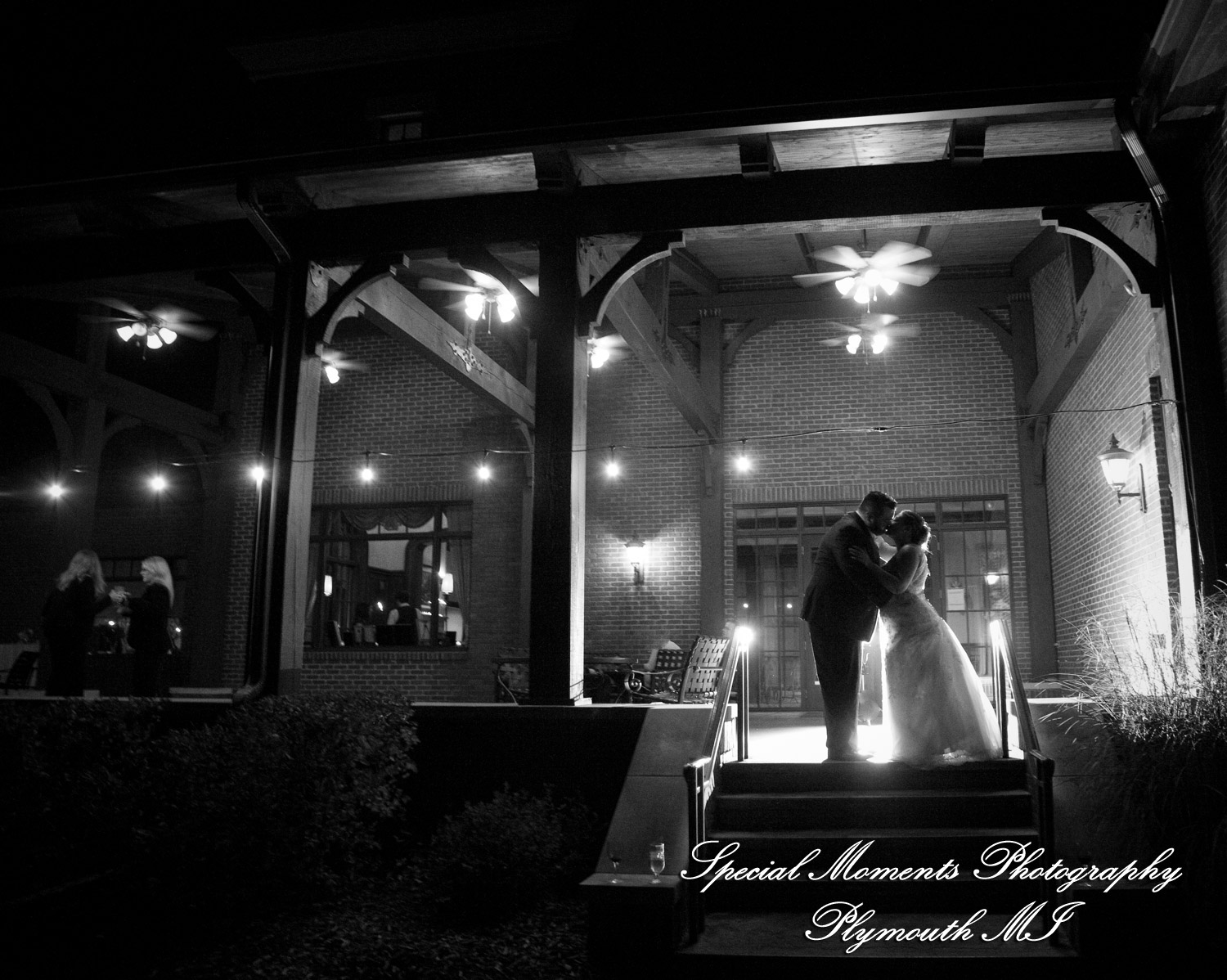 Marie & Steven at Warwick Hills Country Club Grand Blanc MI wedding photography