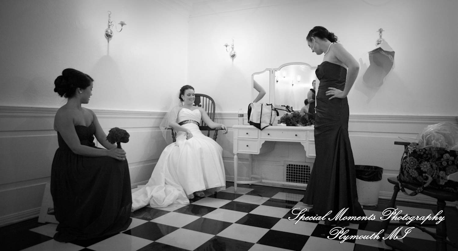 Holly & Christopher at Martha-Mary Chapel Greenfield Village Dearborn MI wedding photography