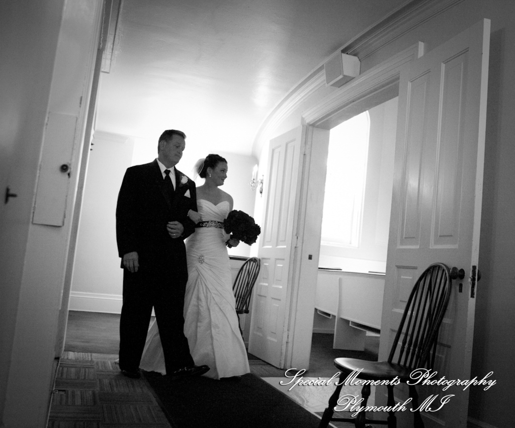 Holly & Christopher at Martha-Mary Chapel Greenfield Village Dearborn MI wedding photography