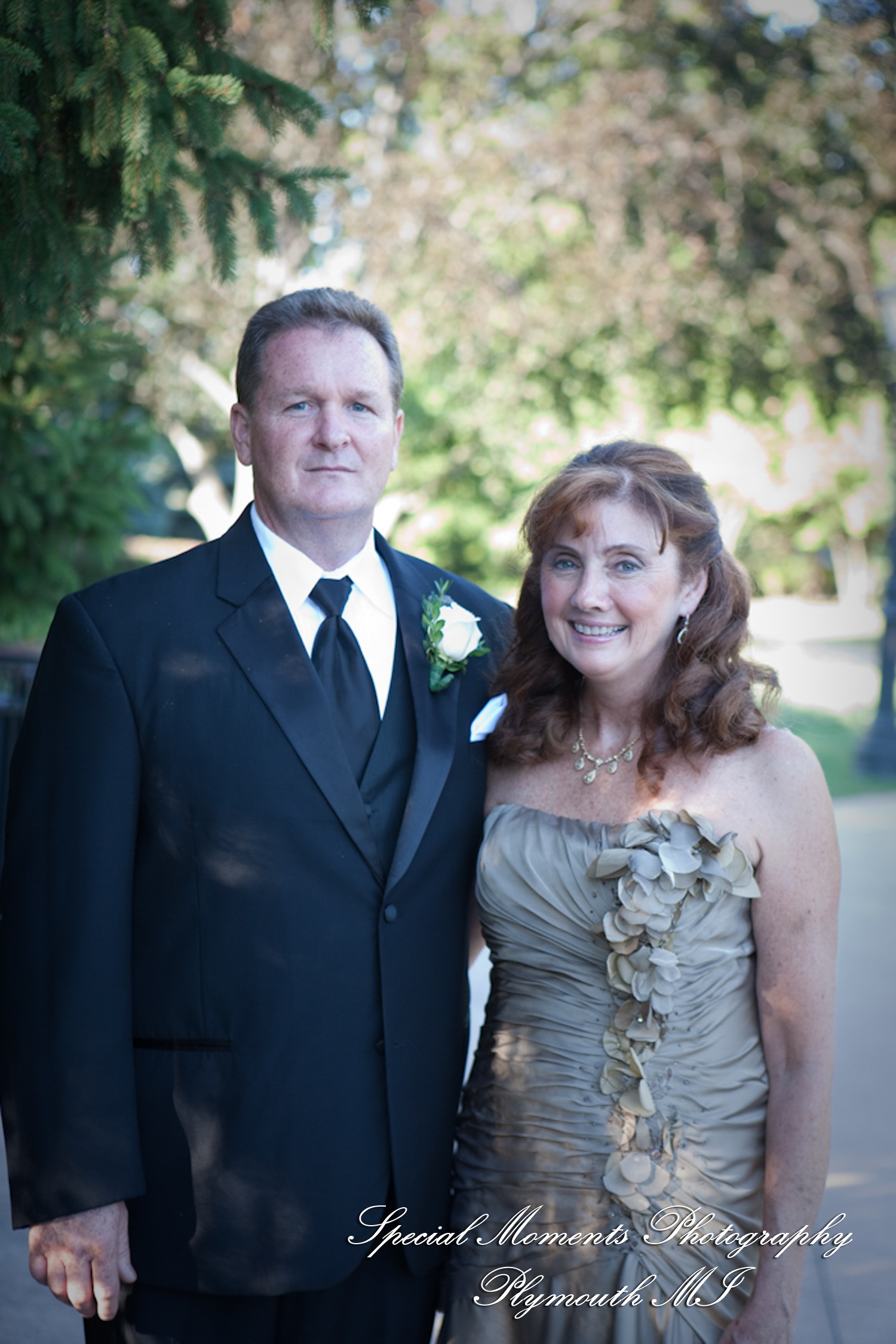 Holly & Christopher at Martha-Mary Chapel Greenfield Village Dearborn MI wedding photography