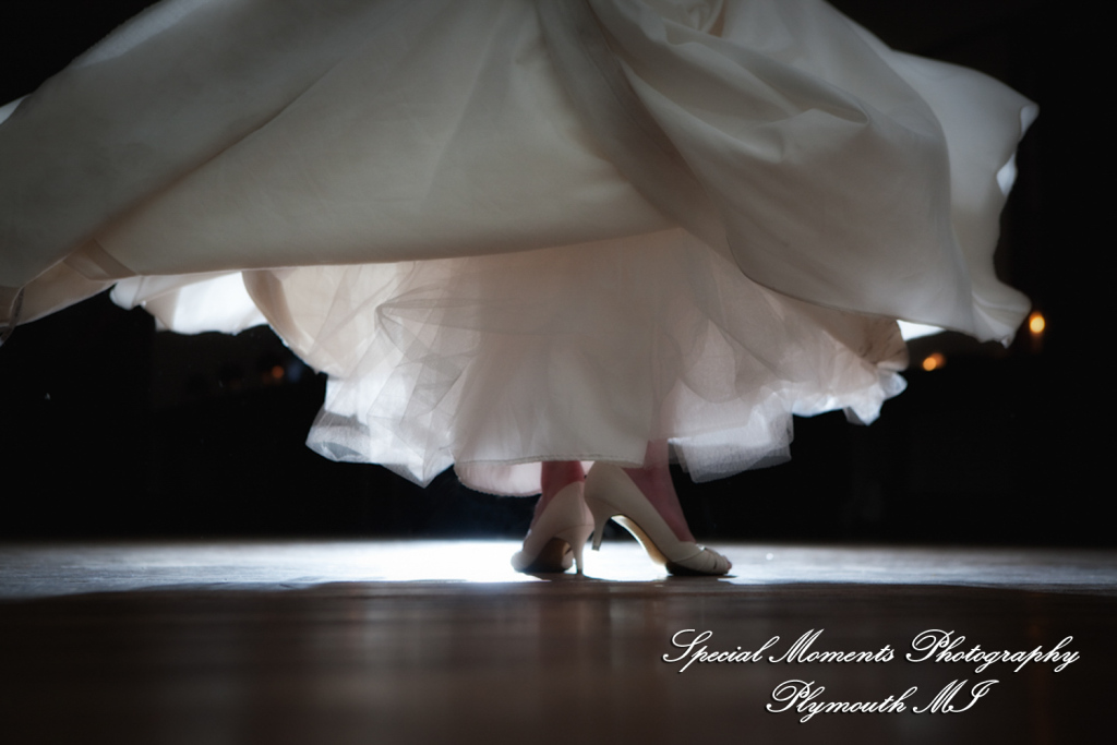 Holly & Christopher at Eagle Tavern Greenfield Village Dearborn MI wedding photography