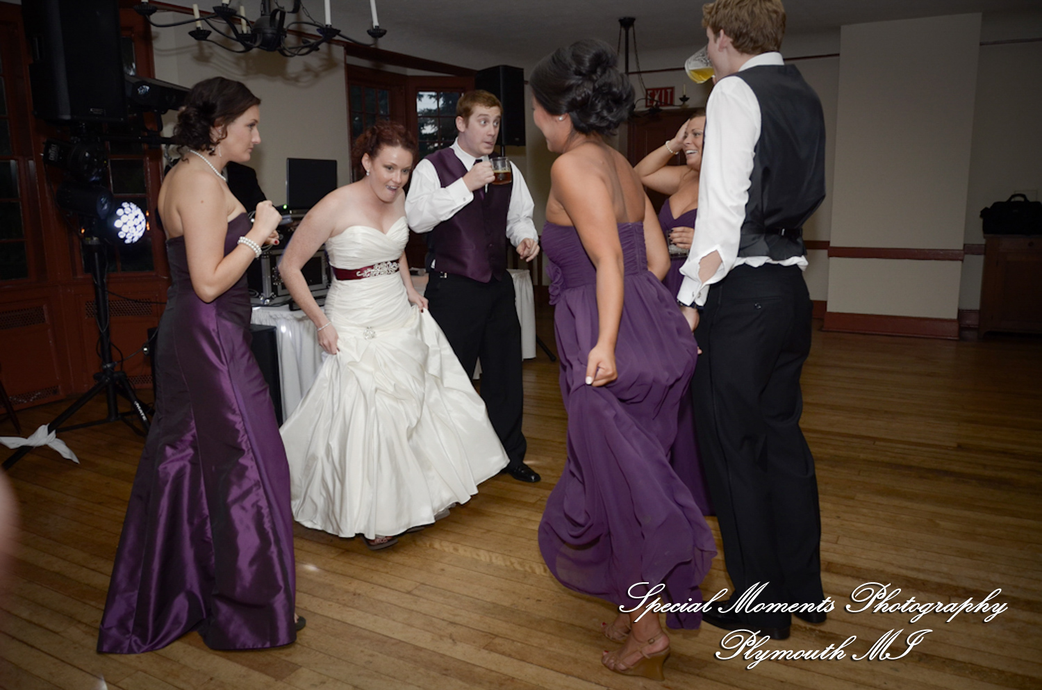 Holly & Christopher at Eagle Tavern Greenfield Village Dearborn MI wedding photography