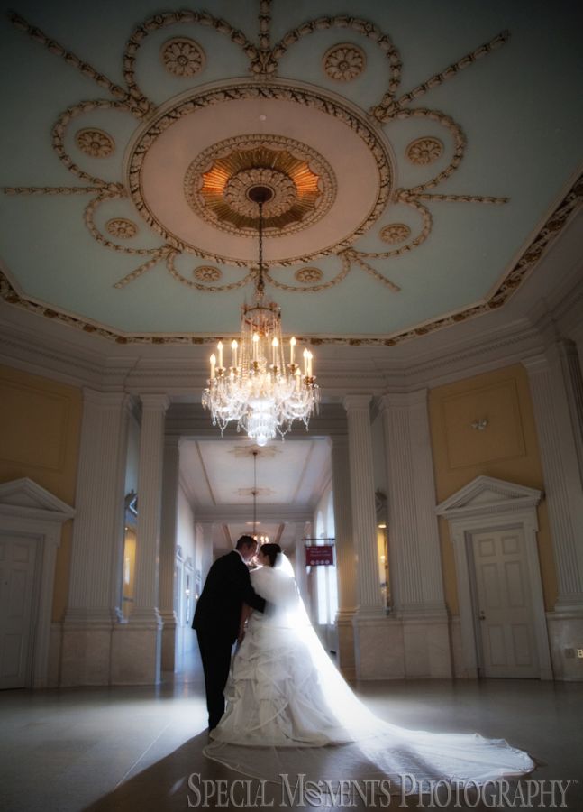 Henry Ford Museum Dearborn MI wedding photograph