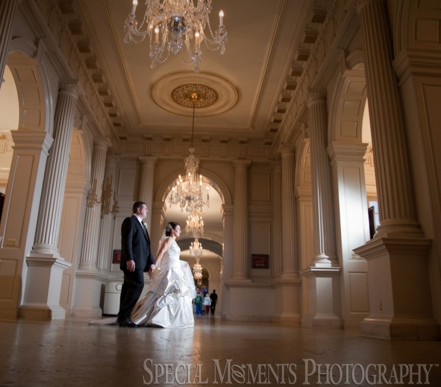 Henry Ford Museum Dearborn MI wedding photograph