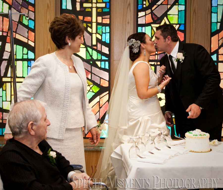 Henry Ford Museum Dearborn MI wedding photograph