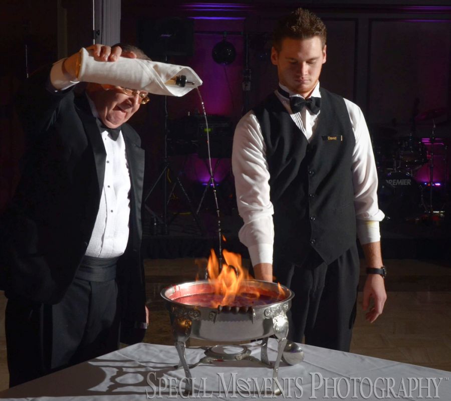 Penna's Sterling Heights MI wedding photograph