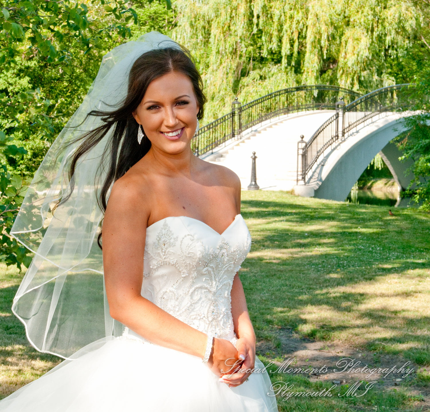 Elizabeth Park Riverview MI wedding photograph