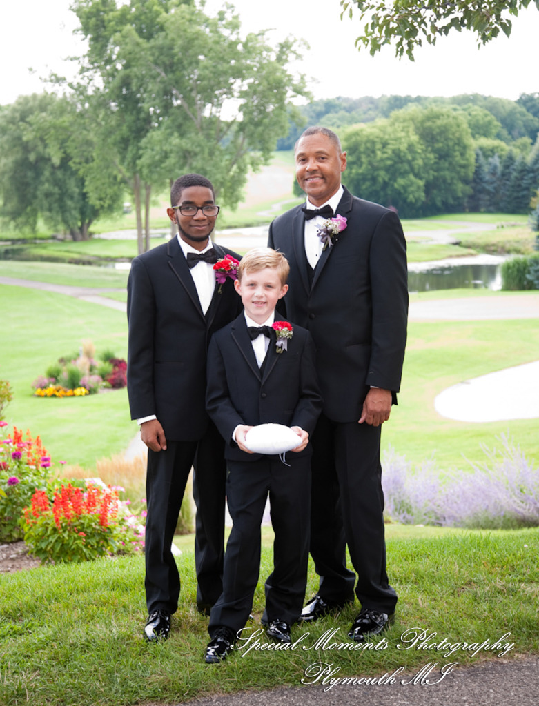 Robyn & Collette at Paint Creek Country Club Lake Orion MI LGBTQ wedding photography