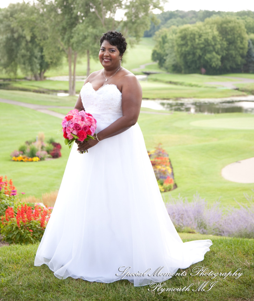 Robyn & Collette at Paint Creek Country Club Lake Orion MI LGBTQ wedding photography