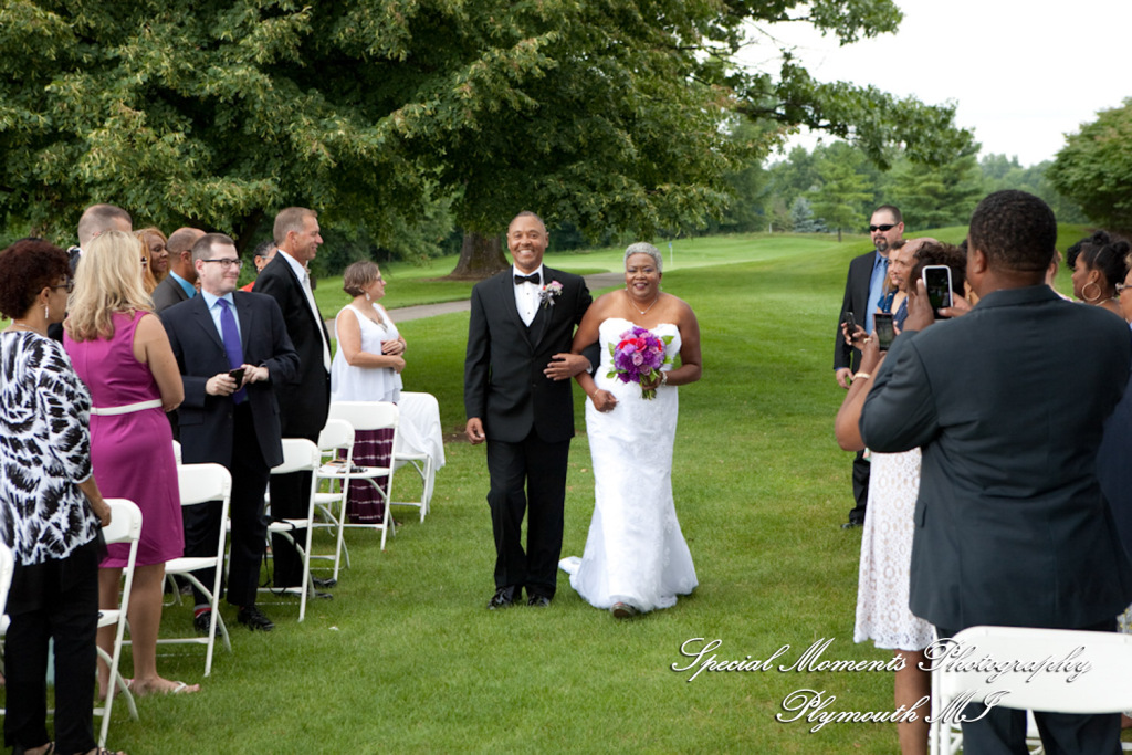 Robyn & Collette at Paint Creek Country Club Lake Orion MI LGBTQ wedding photography