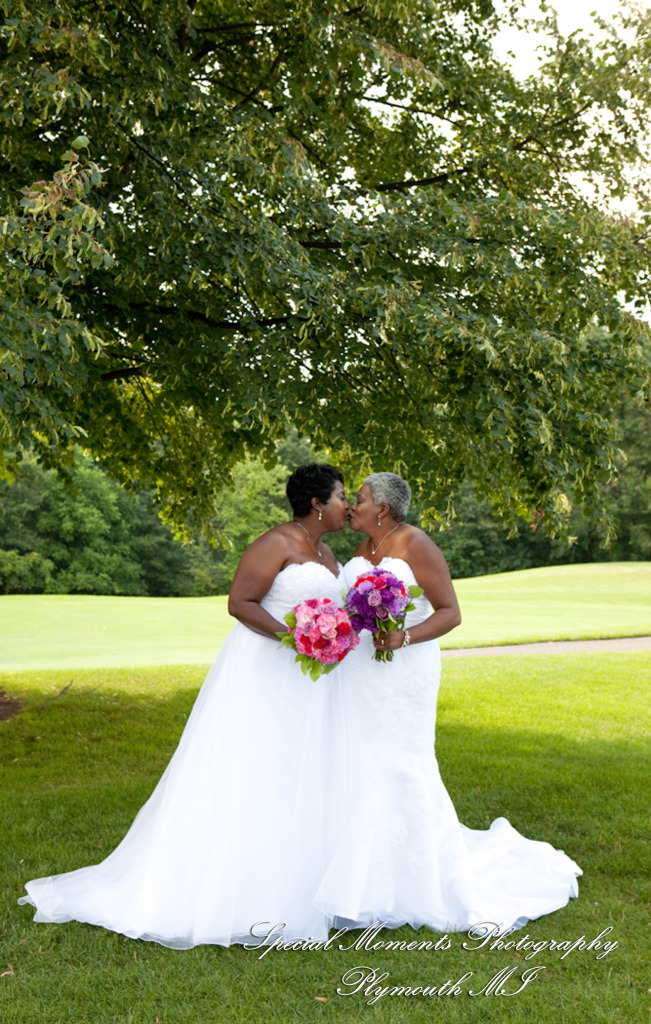 Robyn & Collette at Paint Creek Country Club Lake Orion MI LGBTQ wedding photography