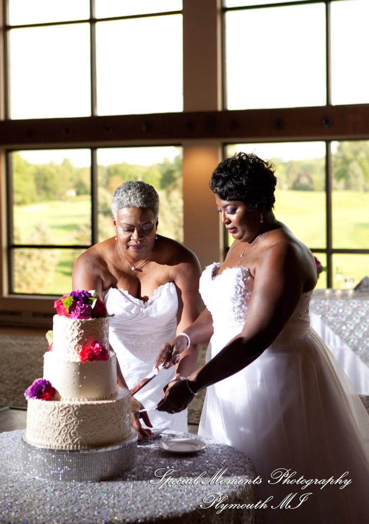 Robyn & Collette at Paint Creek Country Club Lake Orion MI LGBTQ wedding photography