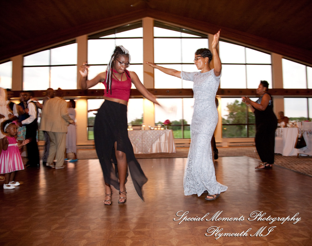 Robyn & Collette at Paint Creek Country Club Lake Orion MI LGBTQ wedding photography