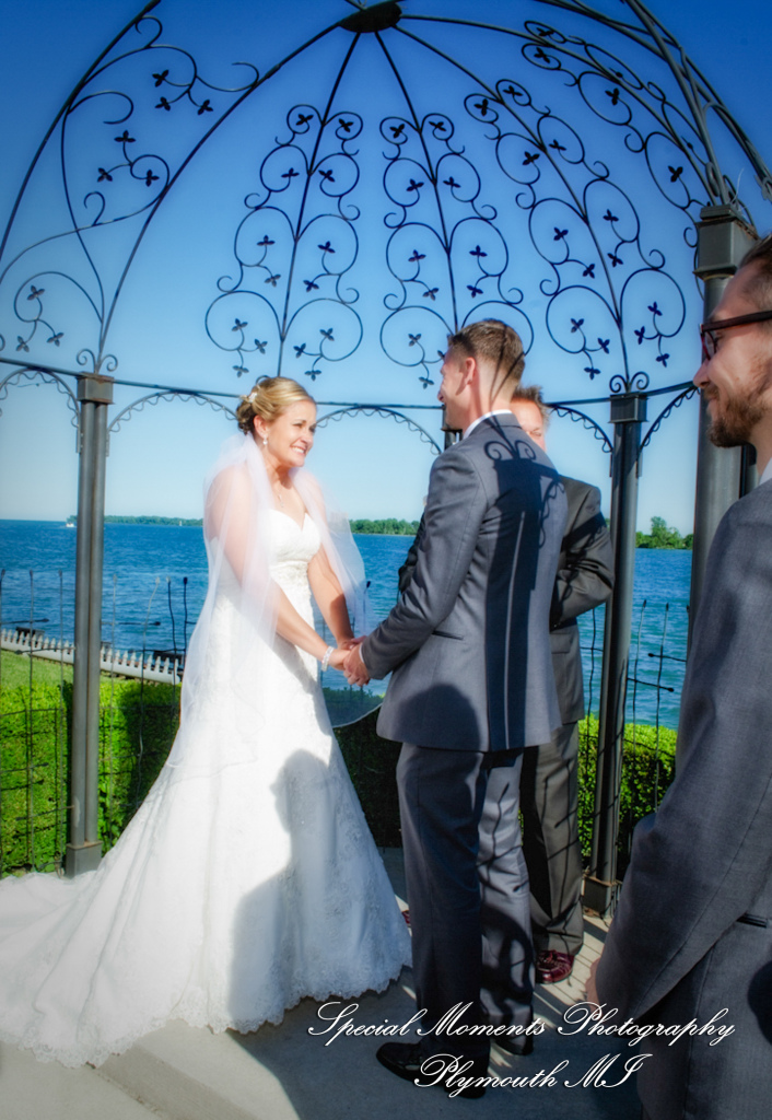 Kimberly & Joseph at Roostertail Detroit MI wedding photography