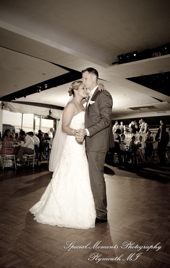 Kimberly & Joseph at Roostertail Detroit MI wedding photography