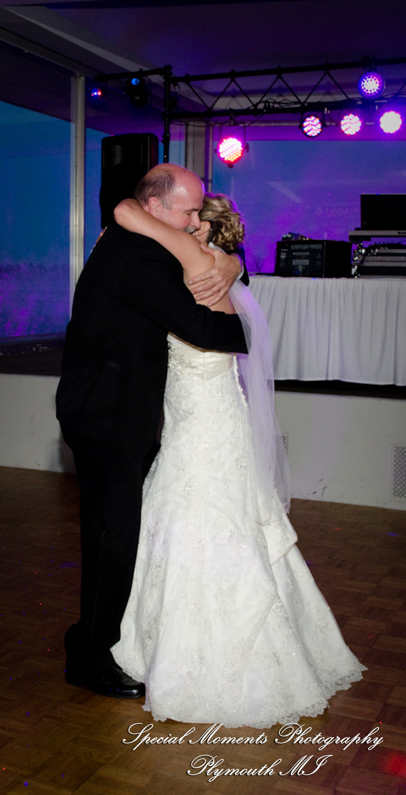 Kimberly & Joseph at Roostertail Detroit MI wedding photography