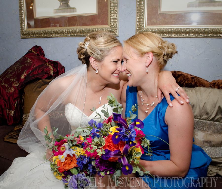 Roostertail Distinctive Catering Detroit MI wedding photograph