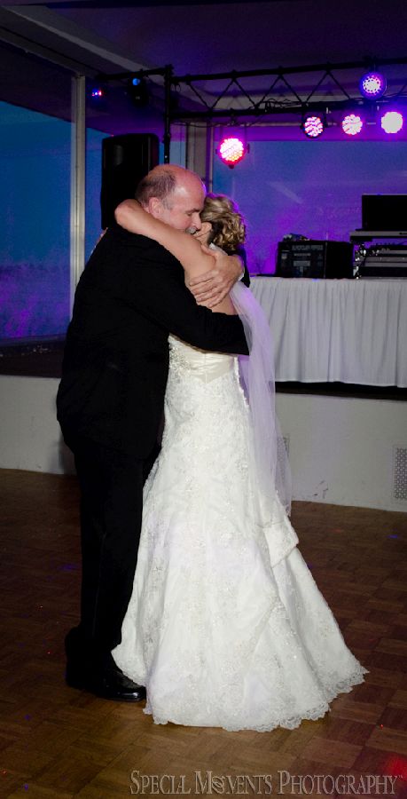 Roostertail Distinctive Catering Detroit MI wedding photograph