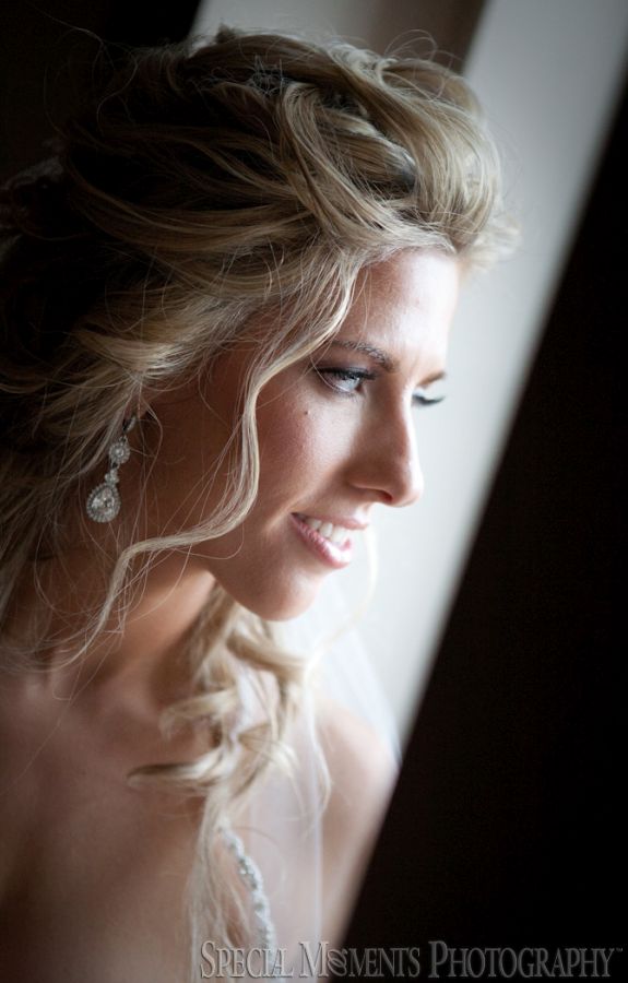 Inn At St. John Chapel Plymouth MI wedding photograph