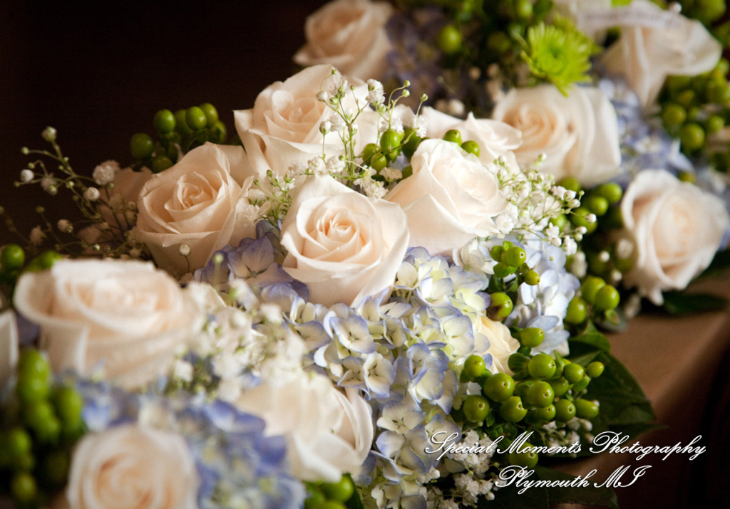 Heather & Marcin at National Shrine of the Little Flower Royal Oak MI wedding photography