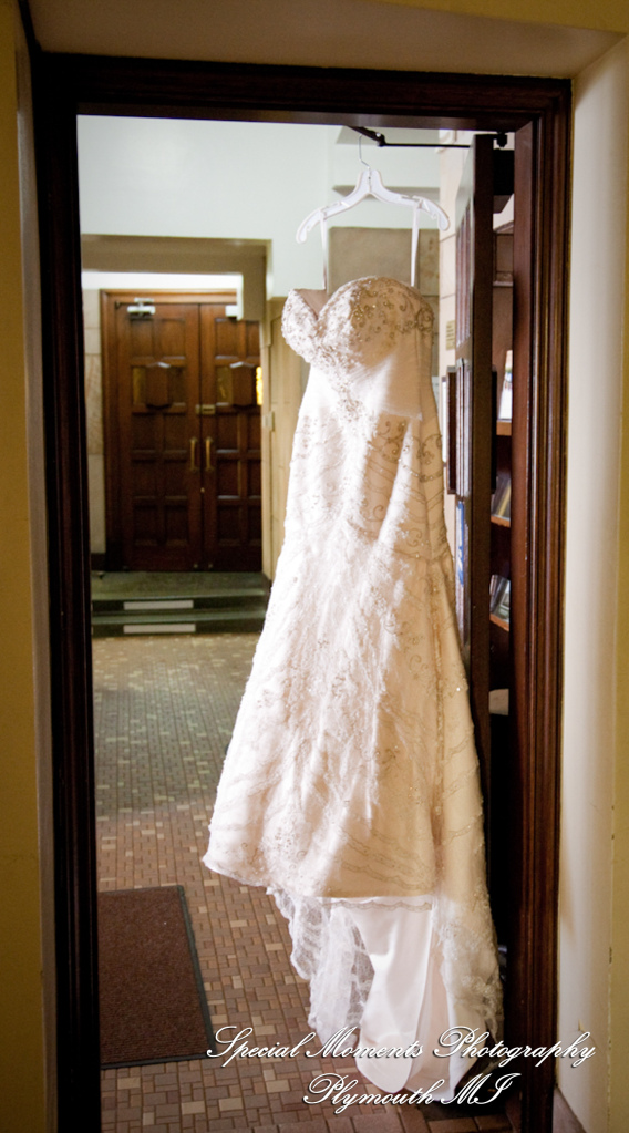 Heather & Marcin at National Shrine of the Little Flower Royal Oak MI wedding photography