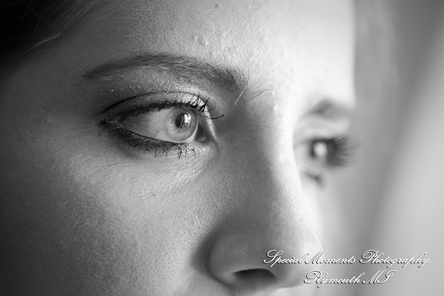 Heather & Marcin at National Shrine of the Little Flower Royal Oak MI wedding photography
