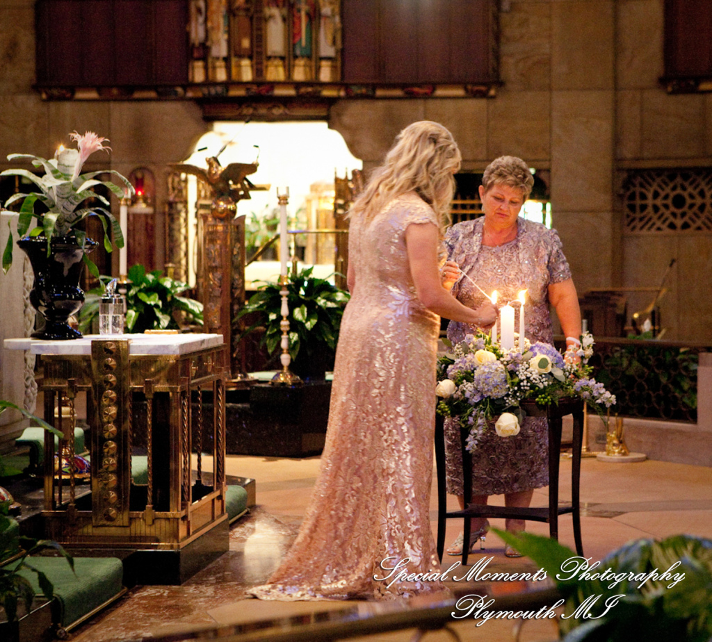 Heather & Marcin at National Shrine of the Little Flower Royal Oak MI wedding photography