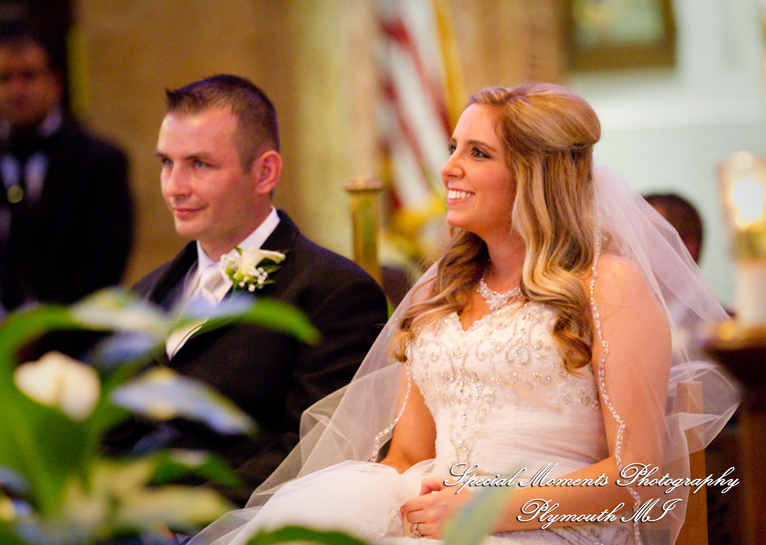 Heather & Marcin at National Shrine of the Little Flower Royal Oak MI wedding photography