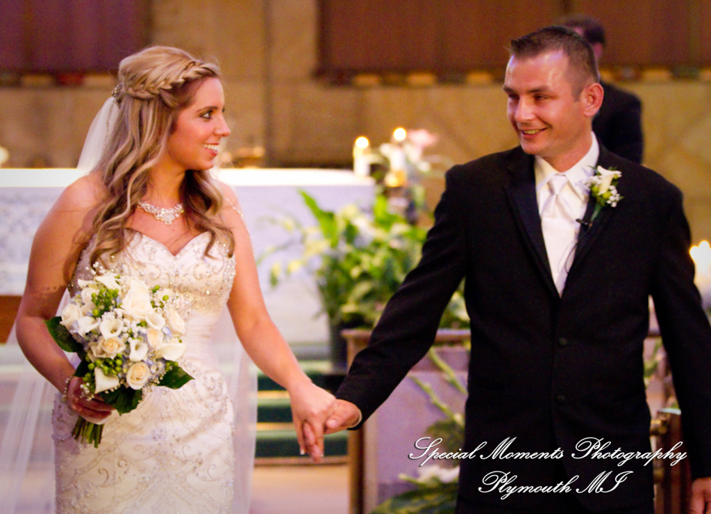 Heather & Marcin at National Shrine of the Little Flower Royal Oak MI wedding photography