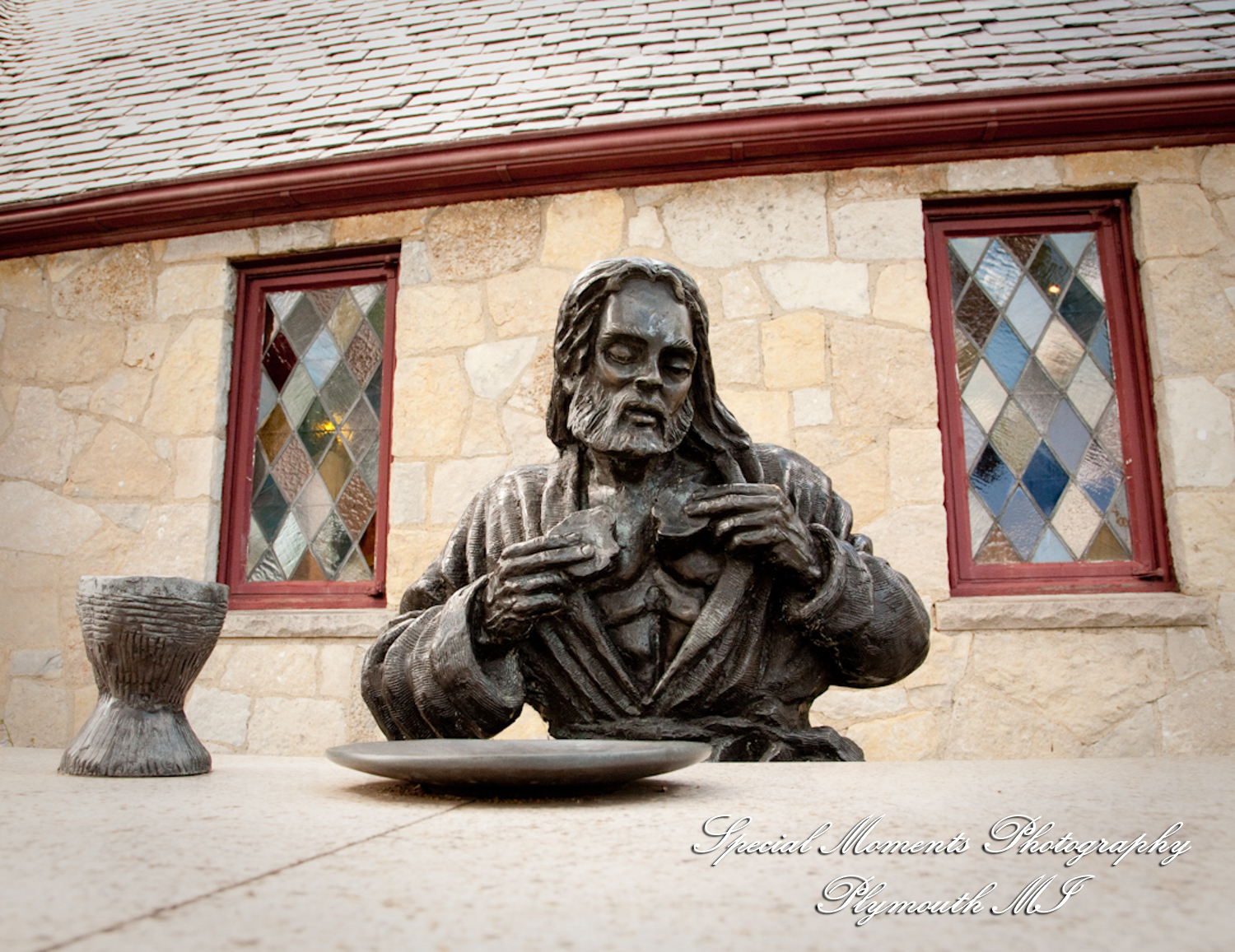Heather & Marcin at National Shrine of the Little Flower Royal Oak MI wedding photography