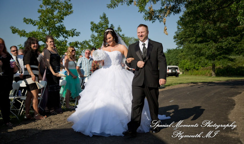 Alexandra & Jon at Stony Creek Metropark Shelby Twp MI wedding photography