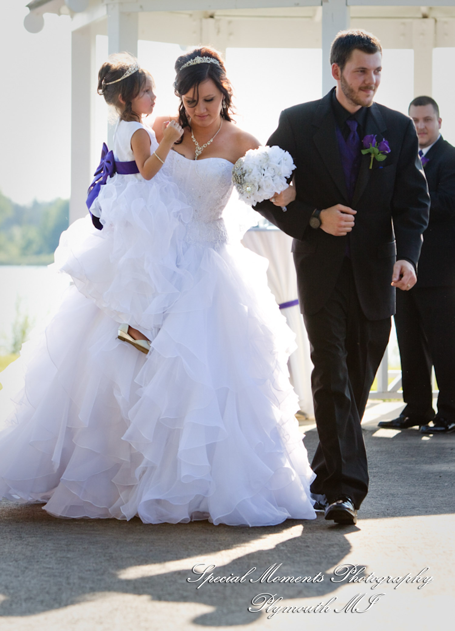 Alexandra & Jon at Stony Creek Metropark Shelby Twp MI wedding photography