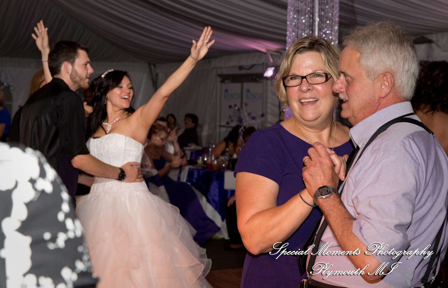 Alexandra & Jon at Stony Creek Metropark Shelby Twp MI wedding photography