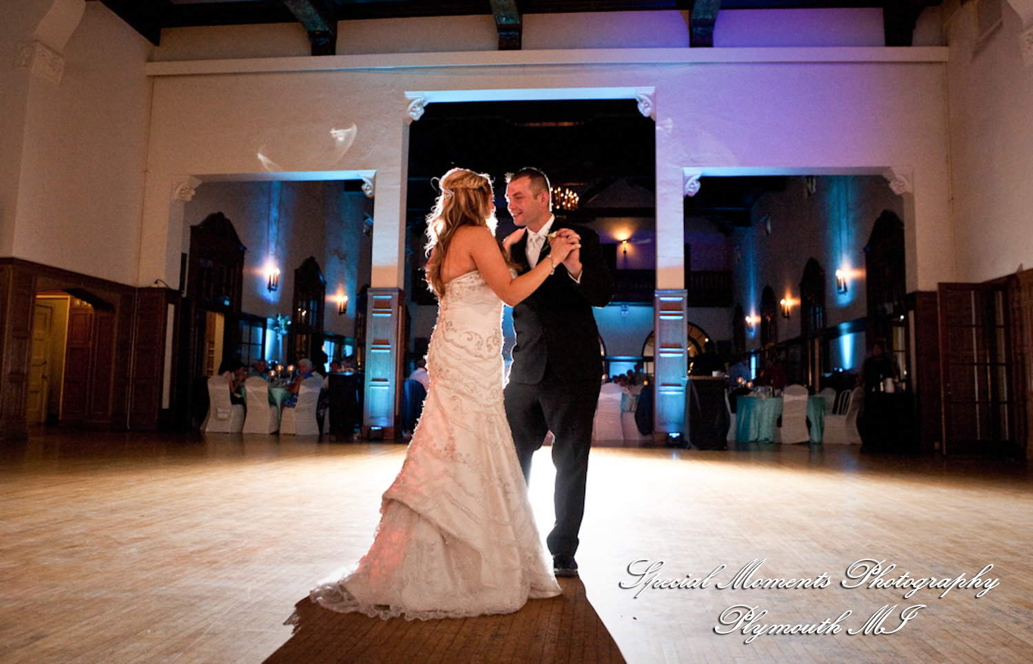 Heather & Marcin at Detroit Yacht Club Detroit MI wedding photography