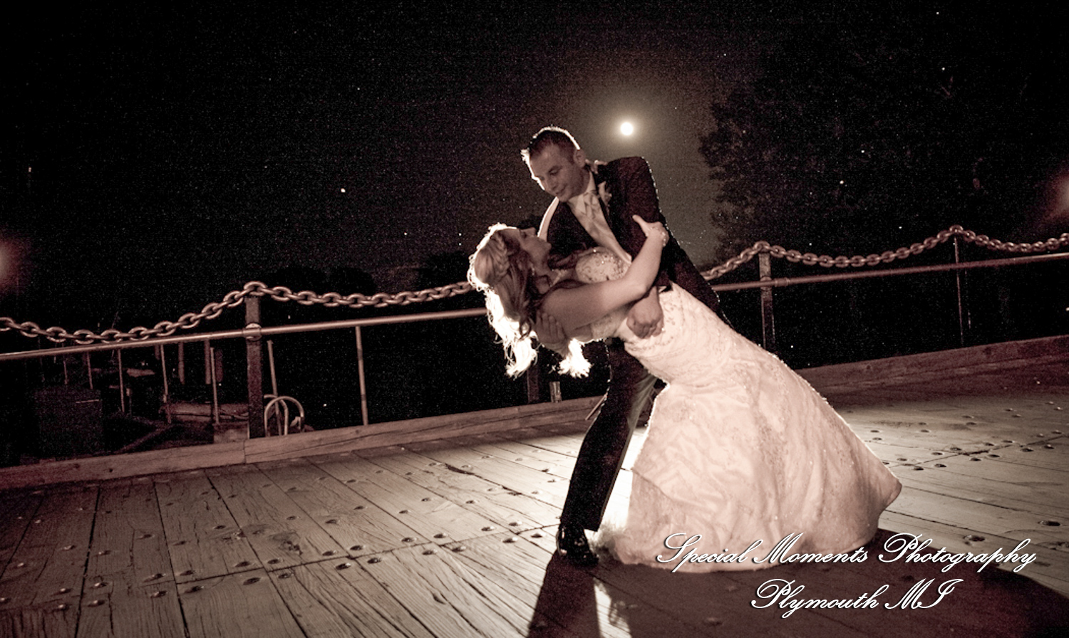 Heather & Marcin at Detroit Yacht Club Detroit MI wedding photography
