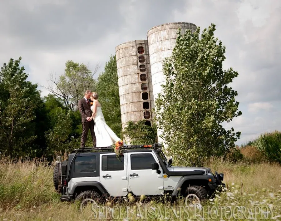 Wellers Saline MI wedding photograph