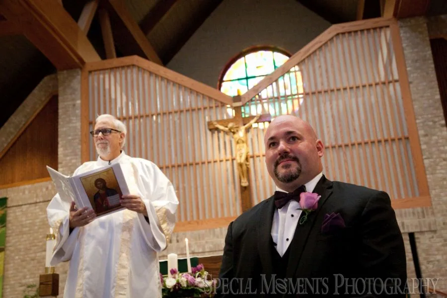 St. Thomas A-Becket Canton MI wedding photograph
