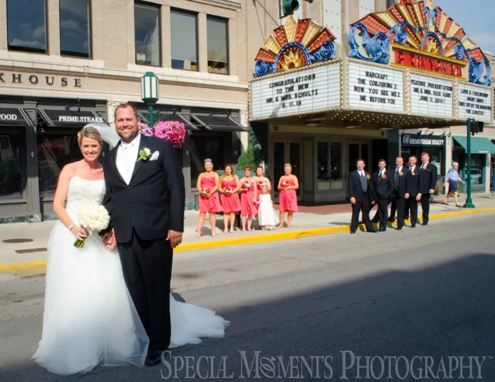 Lutheran Church of the Redeemer Birmingham MI wedding photograph