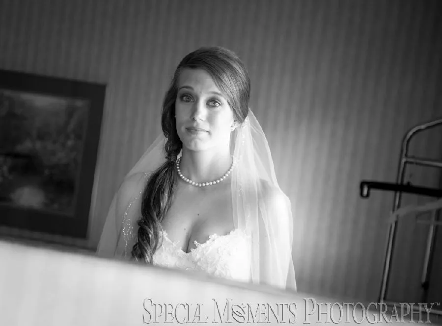 VFW Saint Clair Shores MI wedding photograph