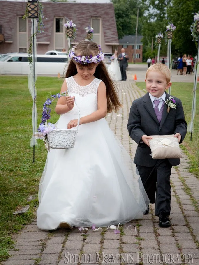 VFW Saint Clair Shores MI wedding photograph