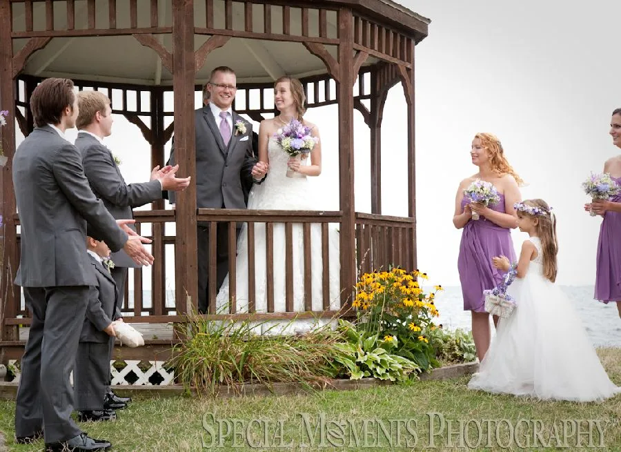 VFW Saint Clair Shores MI wedding photograph