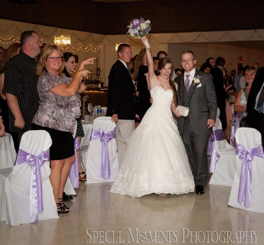 VFW Saint Clair Shores MI wedding photograph