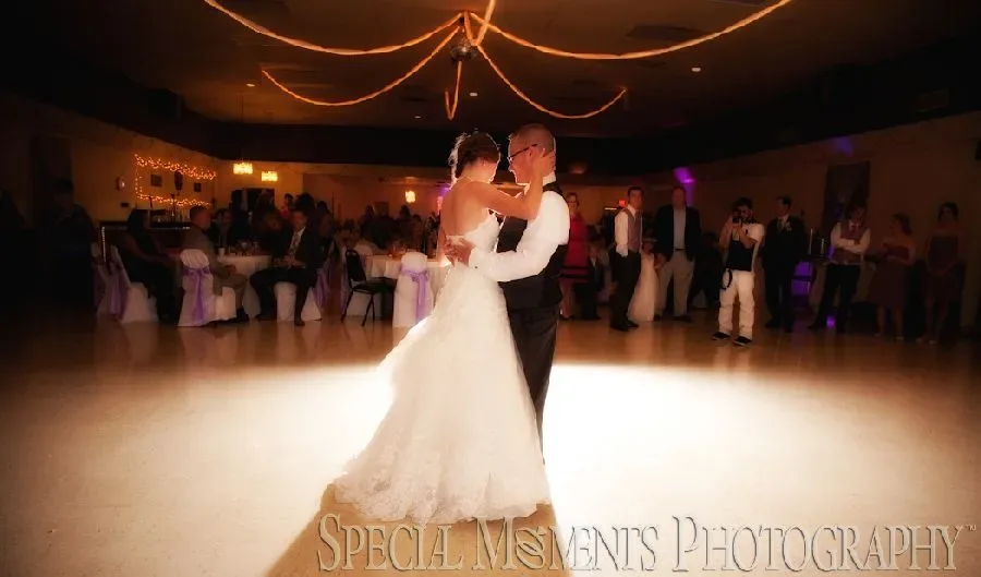 VFW Saint Clair Shores MI wedding photograph