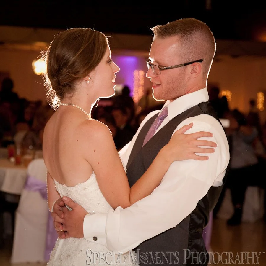 VFW Saint Clair Shores MI wedding photograph