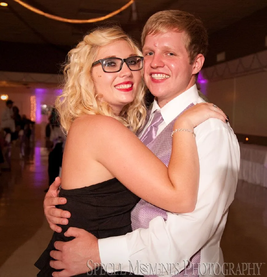 VFW Saint Clair Shores MI wedding photograph